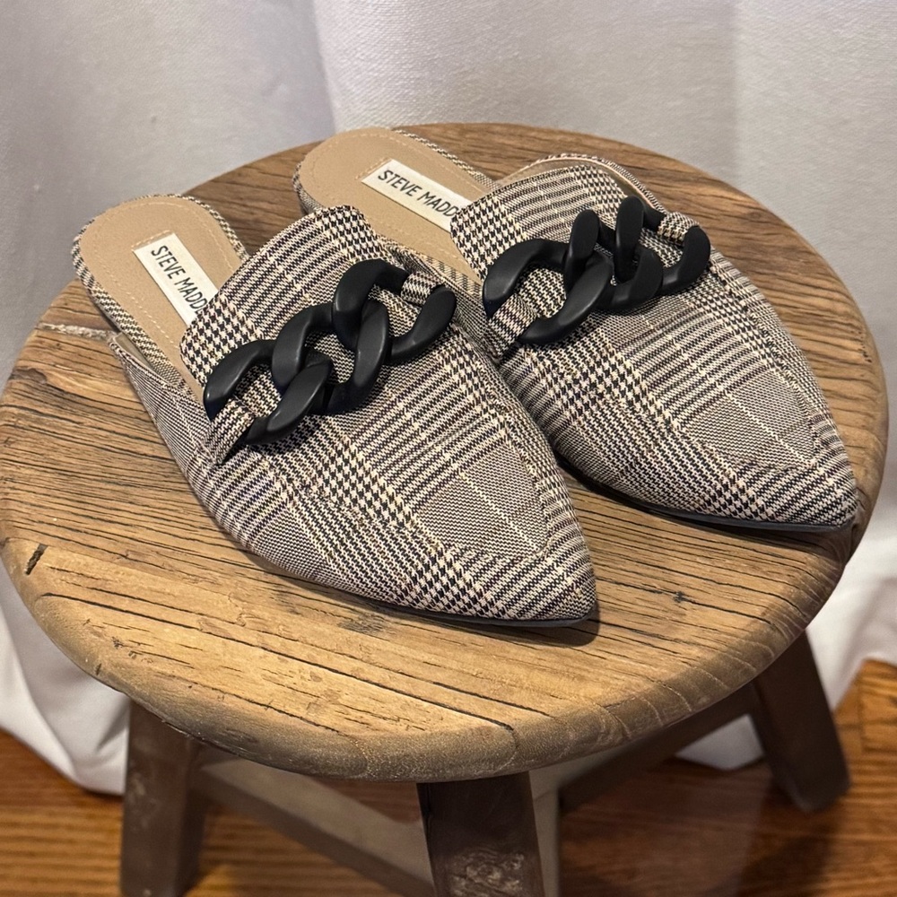 Steve Madden Fleur Pointed Toe Mules in Black Plaid | size 7